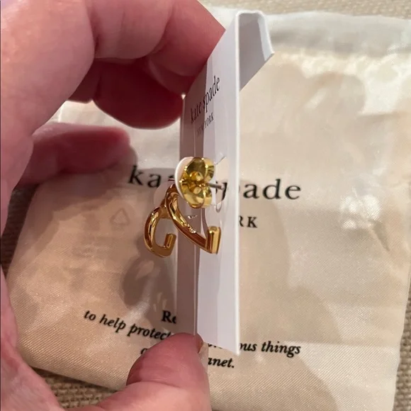 kate spade Gold Heart You Hoops/NWT - Picture 6 of 9
